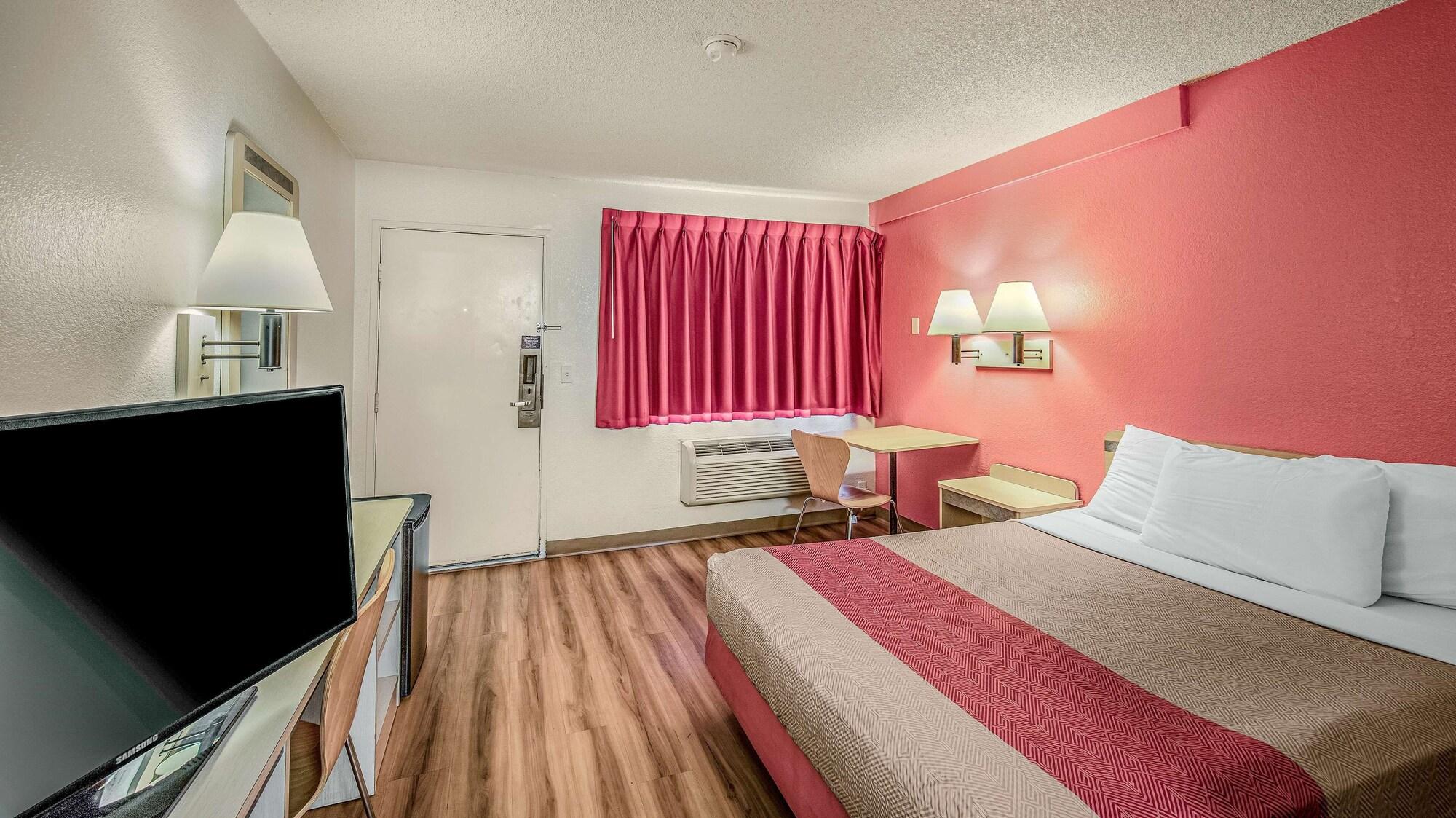 Motel 6-Eureka, Ca Redwood Coast المظهر الخارجي الصورة