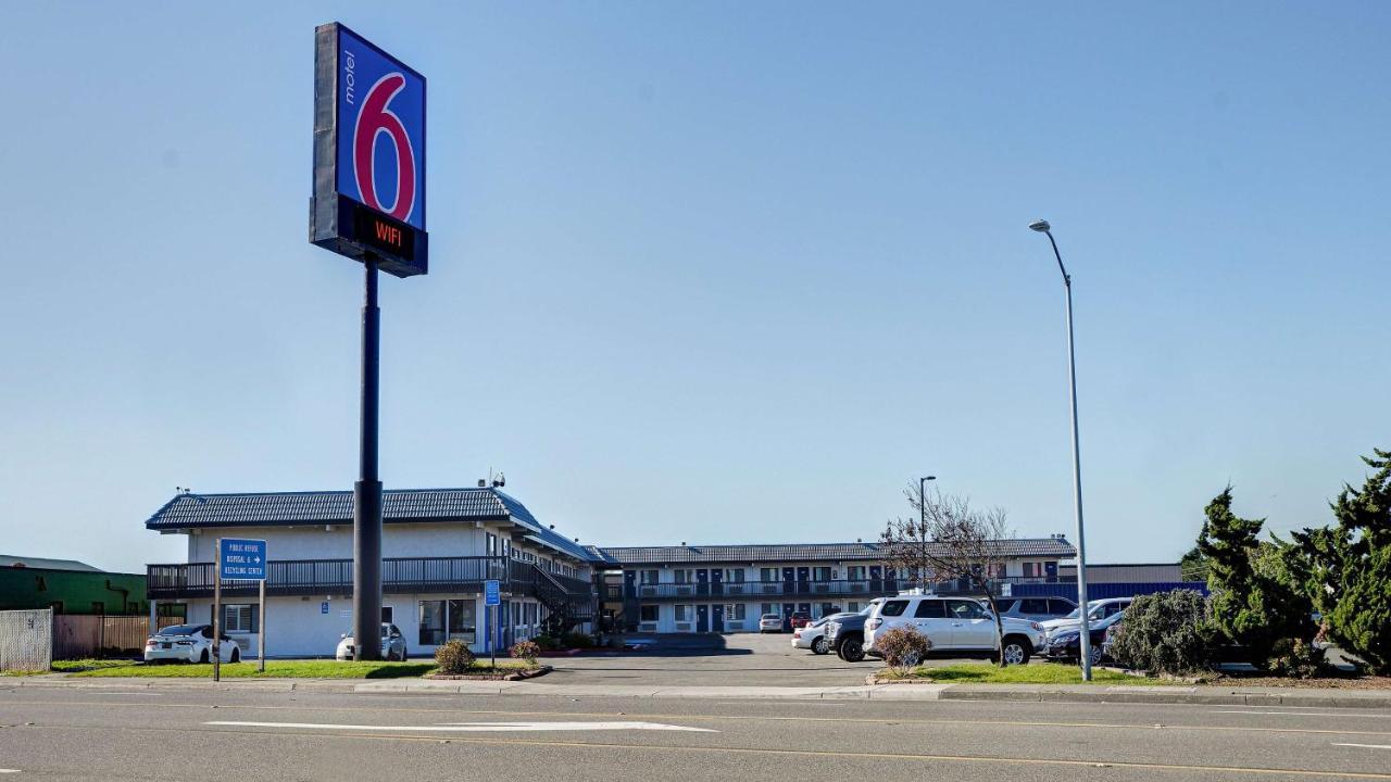 Motel 6-Eureka, Ca Redwood Coast المظهر الخارجي الصورة