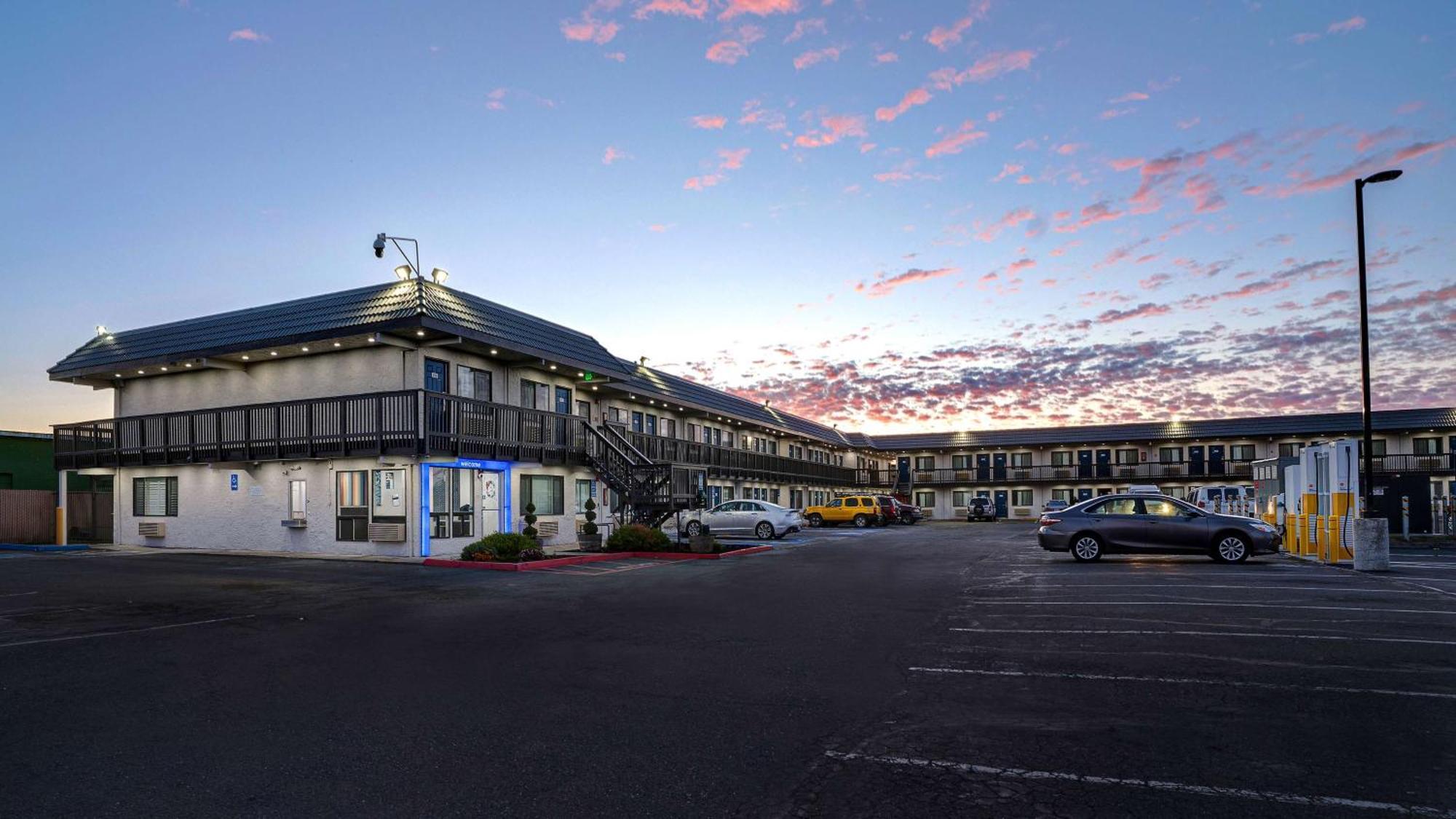 Motel 6-Eureka, Ca Redwood Coast المظهر الخارجي الصورة